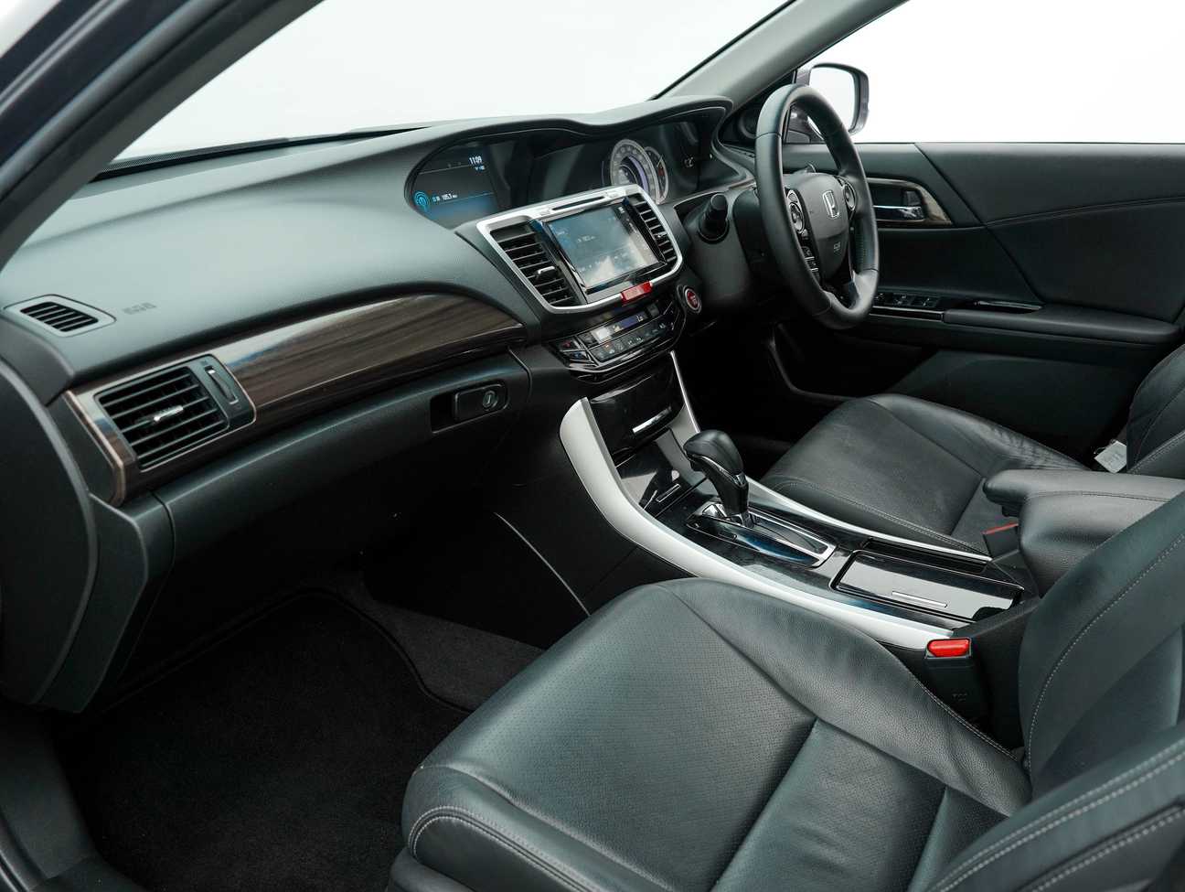 terpakai 2017 Honda ACCORD VTI-L 2.0