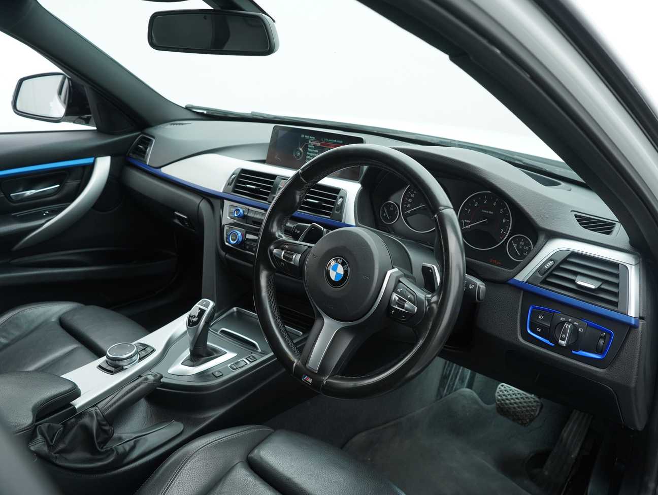 used 2015 BMW 330i M Sport 2.0