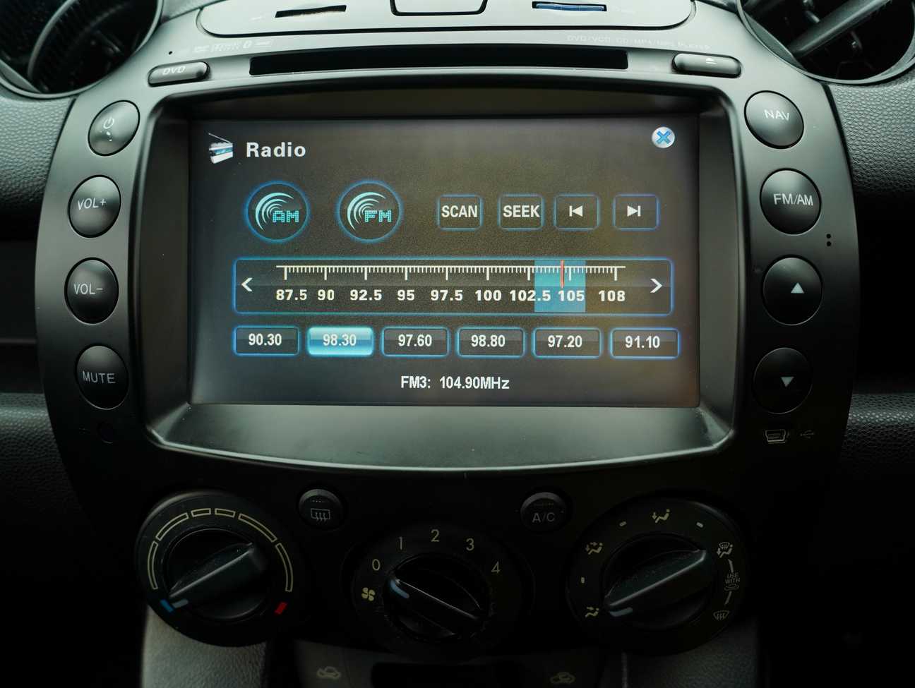 terpakai 2011 Mazda 2 R 1.5