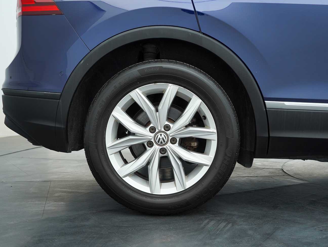 terpakai 2018 Volkswagen Tiguan 280 TSI Highline 1.4