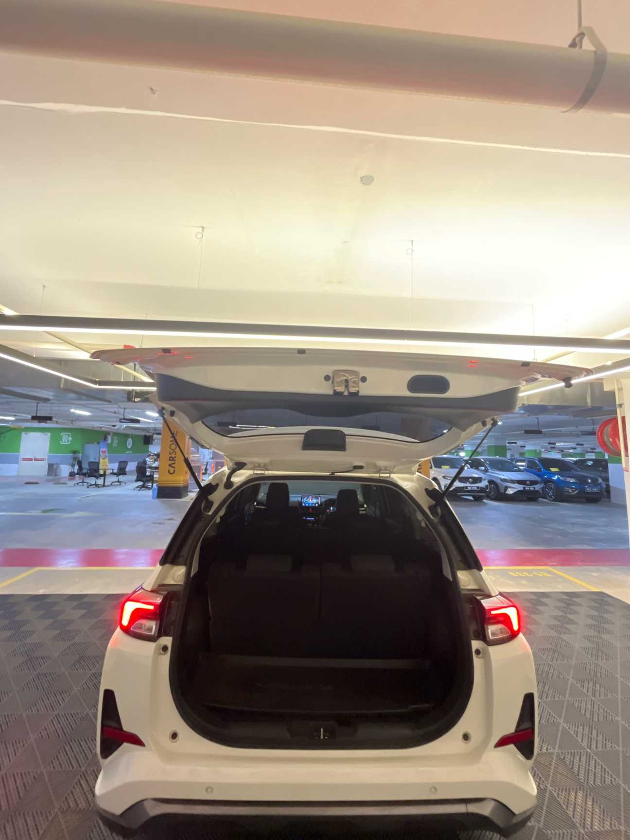 used 2023 Toyota Veloz  1.5
