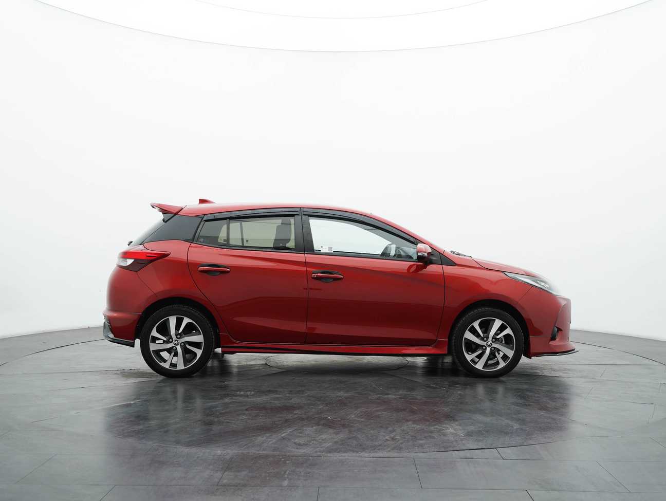 used 2022 Toyota Yaris E 1.5