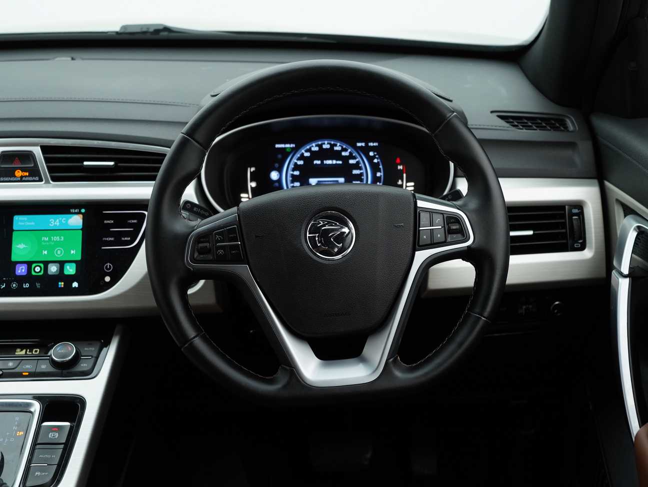 used 2022 Proton X70 Premium 1.5