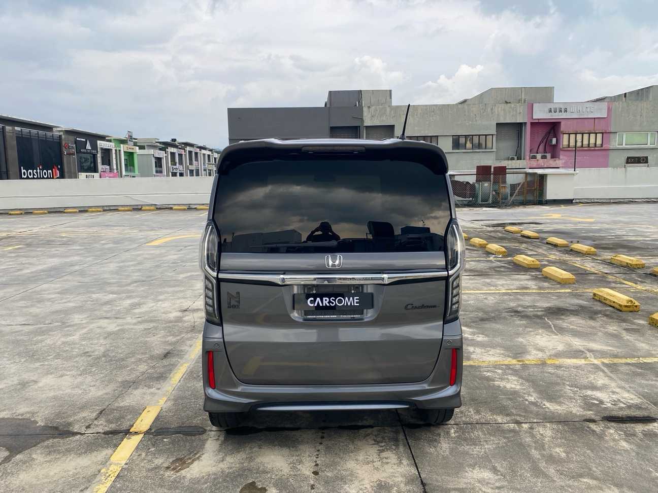 terpakai 2018 Honda N-Box Custom G EX 0.7