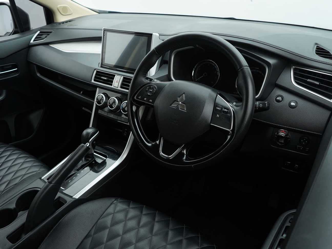 used 2022 Mitsubishi Xpander  1.5