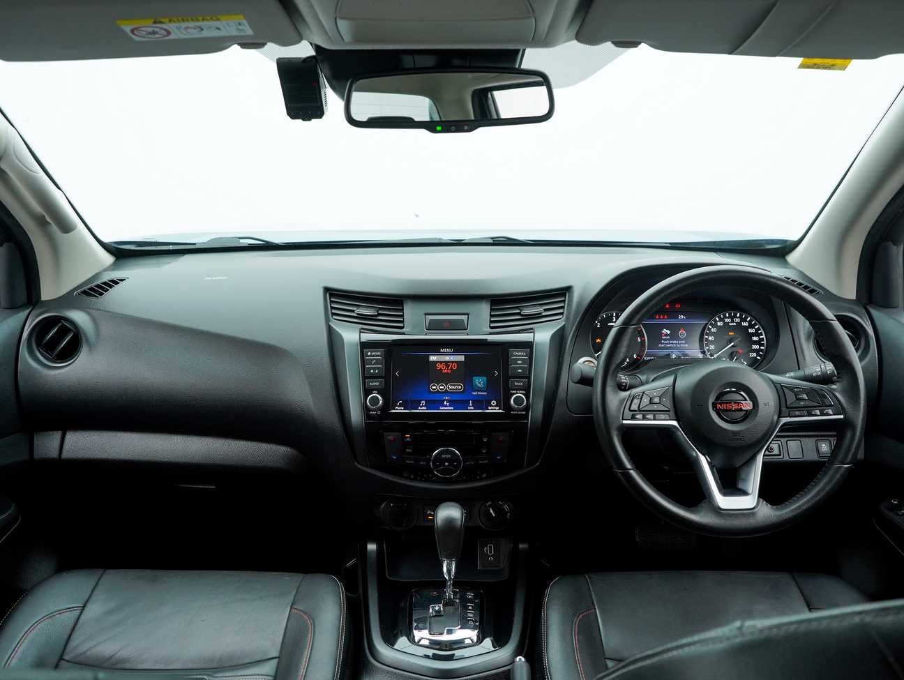 terpakai 2021 Nissan Navara PRO-4X Dual Cab 2.5