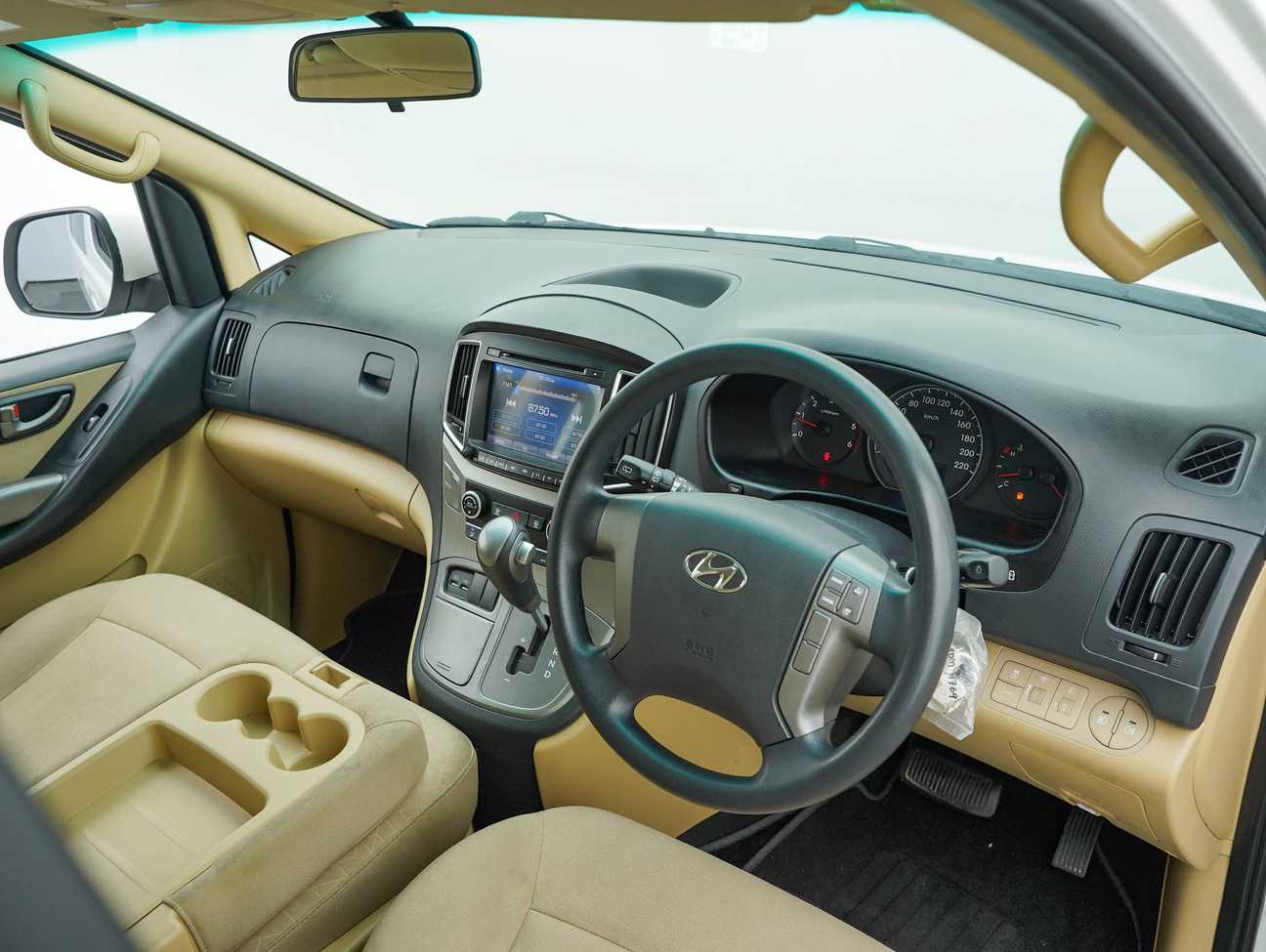 used 2019 Hyundai Grand Starex Executive 2.5