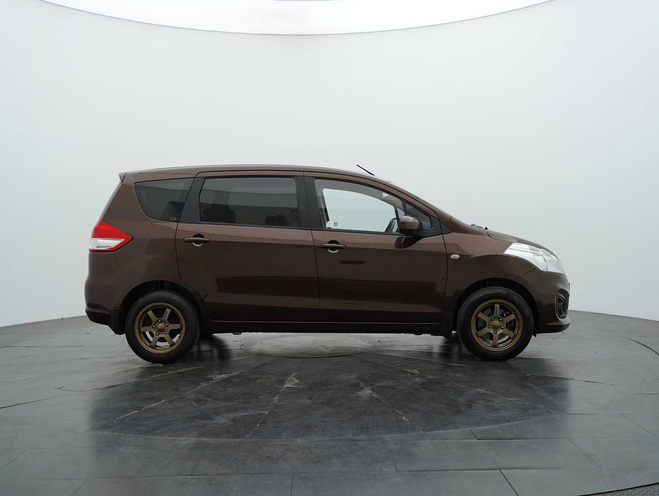 Buy used 2018 Proton Ertiga Executive 1.4 – Carsome.my