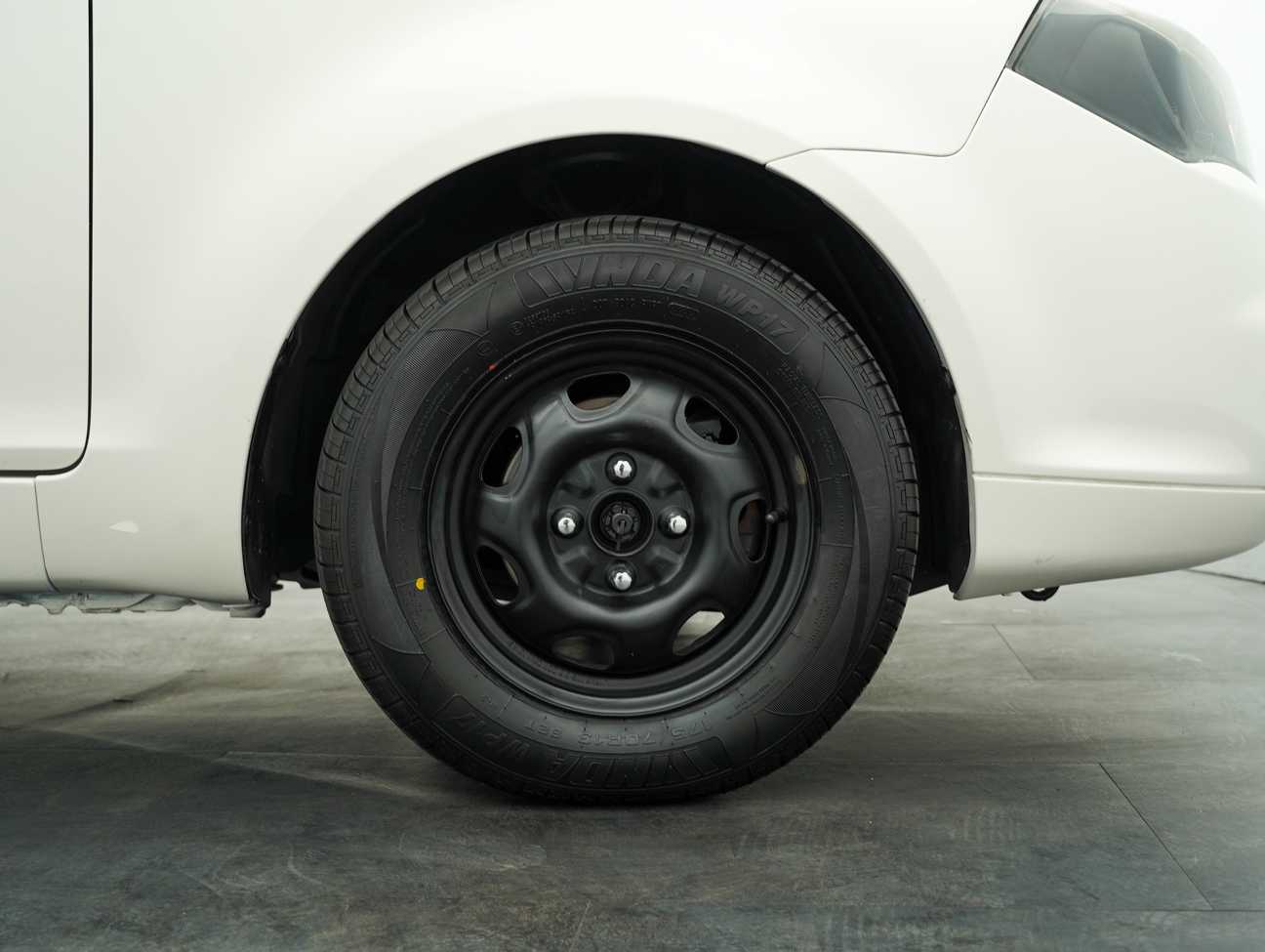 used 2014 Proton Saga FLX Standard 1.3