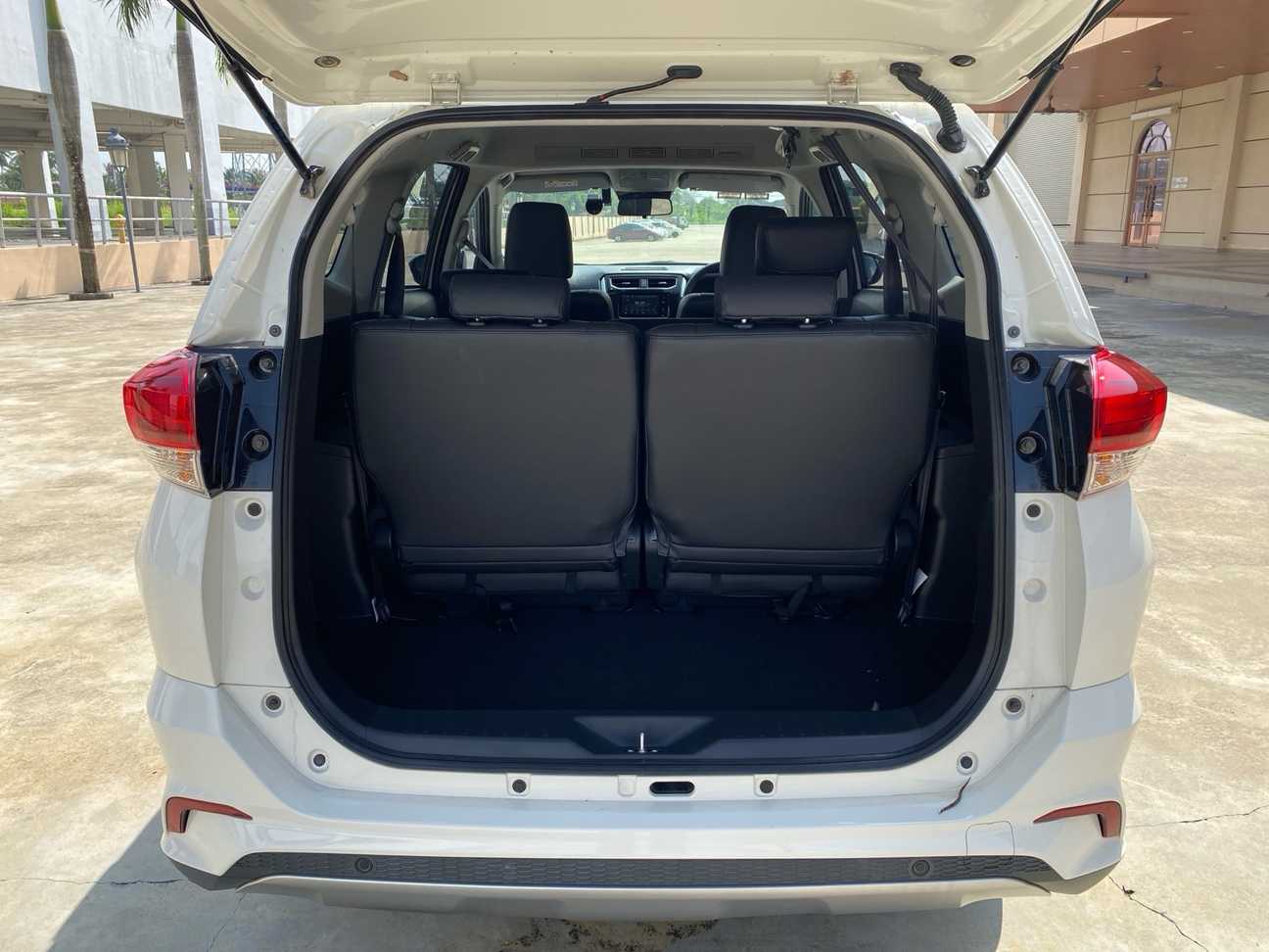 terpakai 2023 Perodua Aruz AV 1.5