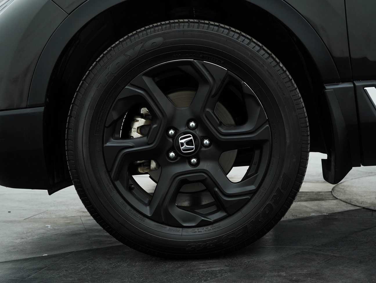 terpakai 2019 Honda CR-V TC-P VTEC 1.5