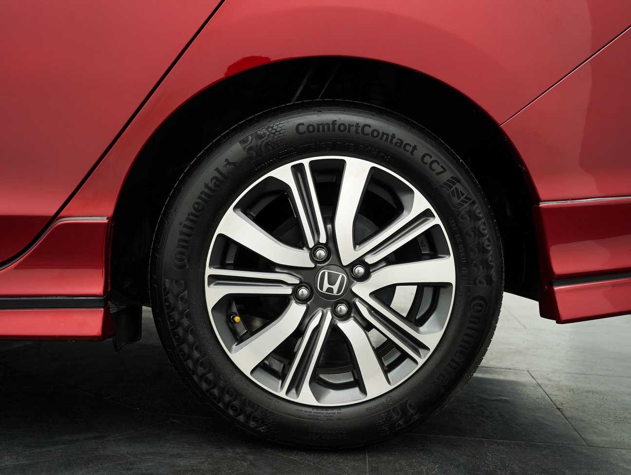 terpakai 2017 Honda City E i-VTEC 1.5