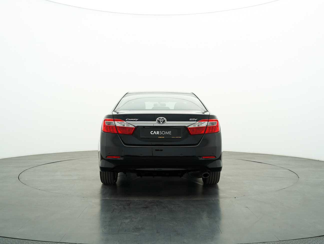 used 2014 Toyota Camry V 2.5