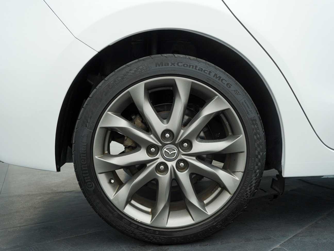 terpakai 2016 Mazda 3 SKYACTIV-G High 2.0