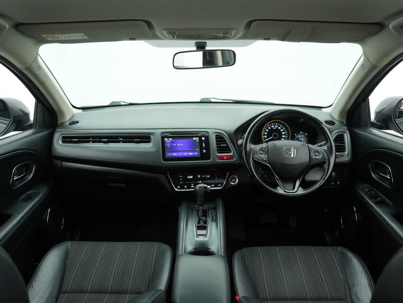 used 2015 Honda HR-V V 1.8