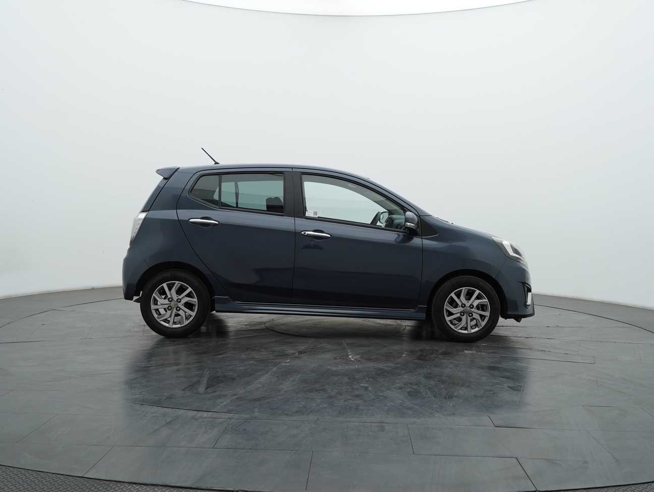 terpakai 2019 Perodua AXIA SE 1.0