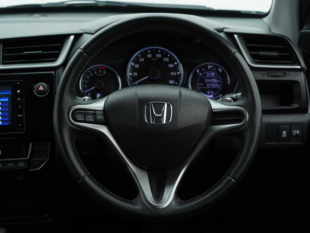 used 2021 Honda BR-V V 1.5