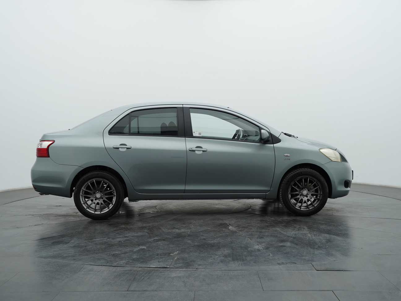 terpakai 2012 Toyota Vios J 1.5
