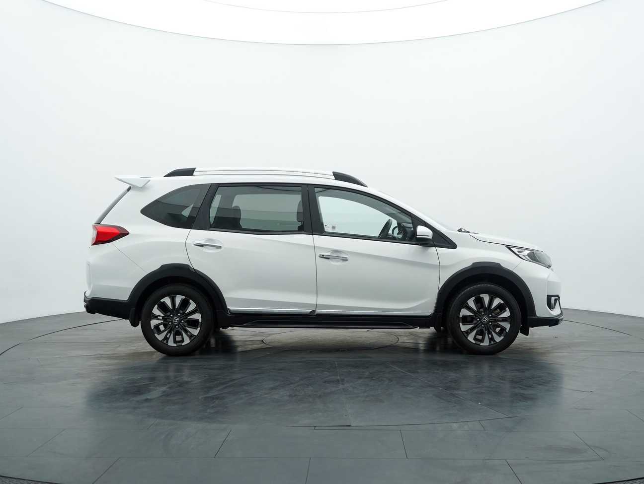 used 2021 Honda BR-V V 1.5