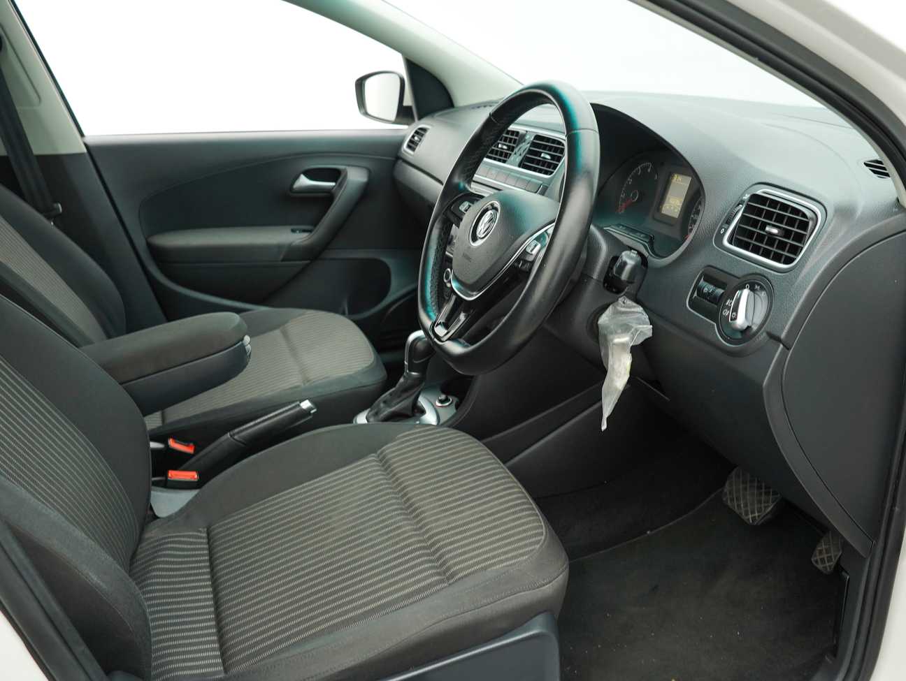 terpakai 2016 Volkswagen Polo  1.6