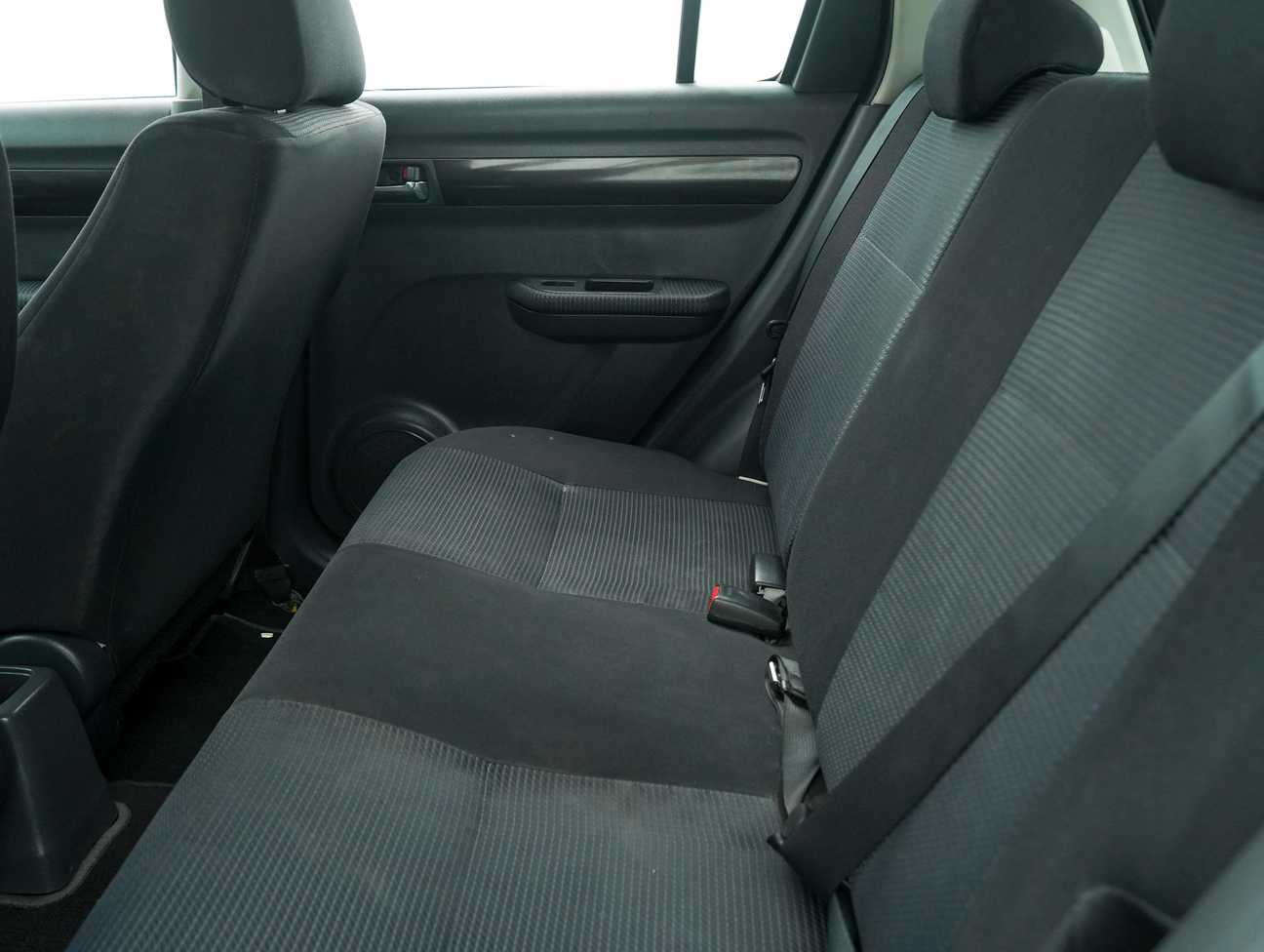 terpakai 2010 Suzuki Swift Premier 1.5