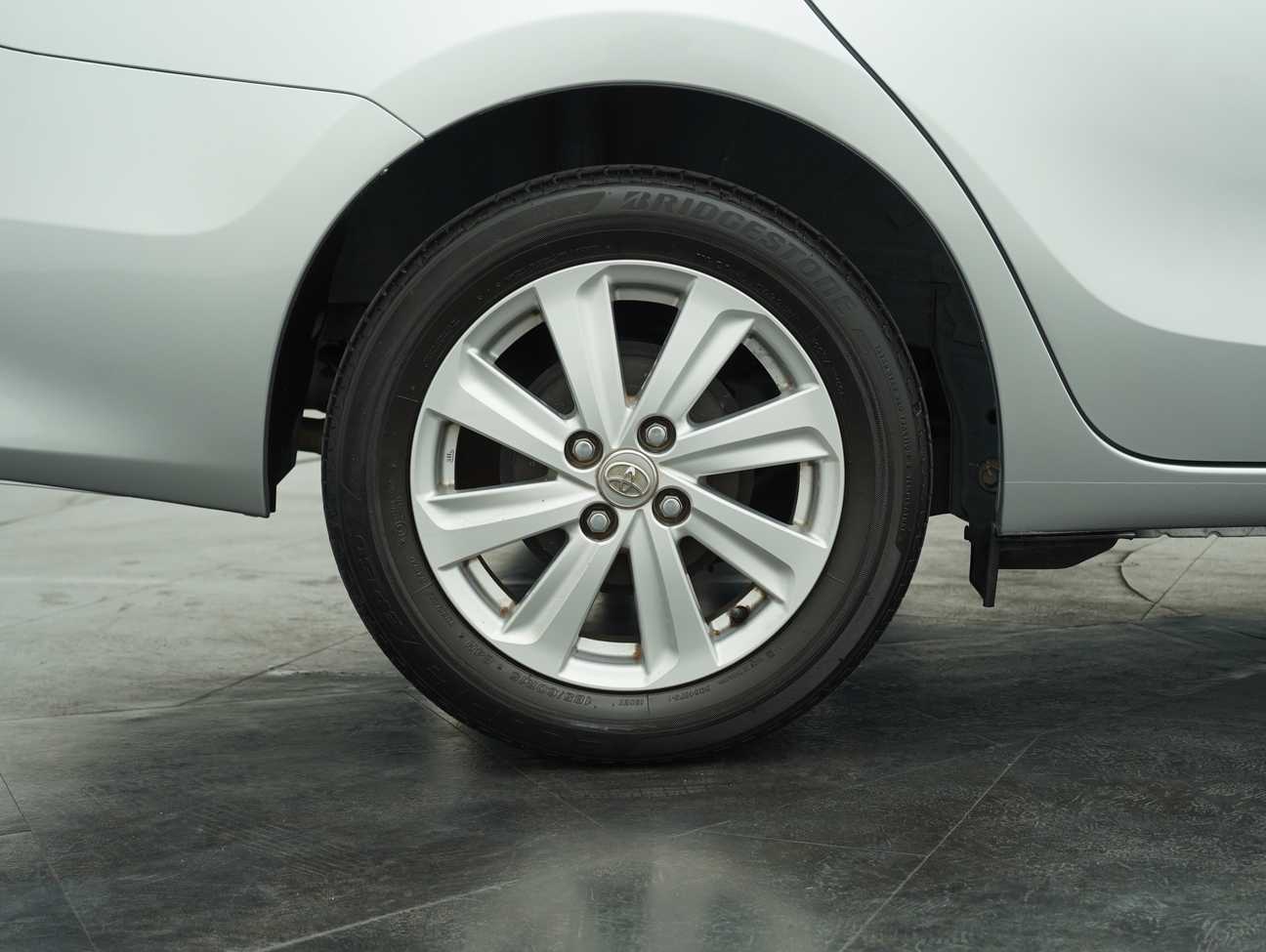 terpakai 2014 Toyota Vios J 1.5