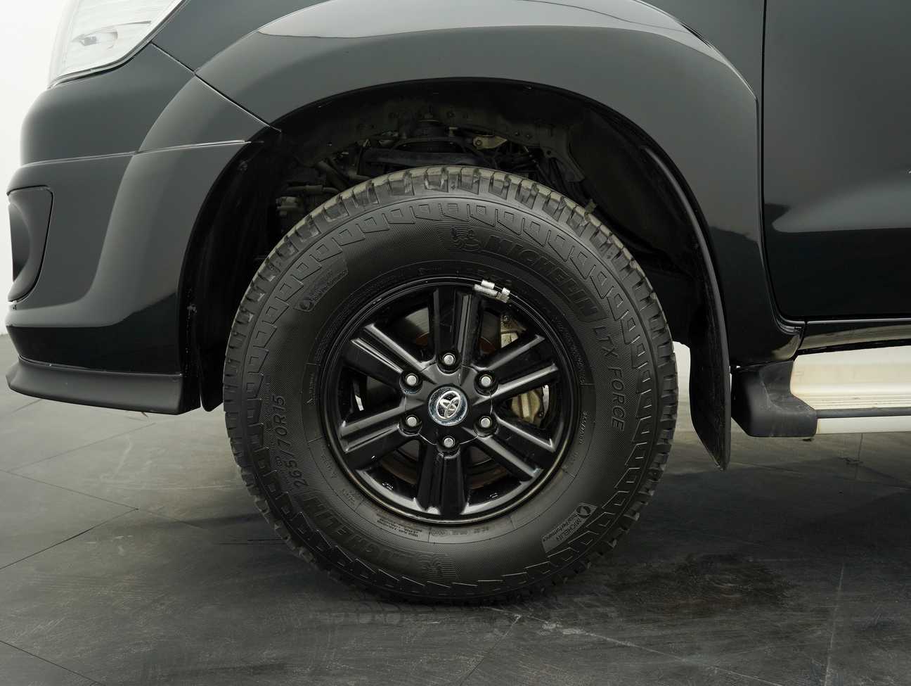 used 2016 Toyota Hilux G TRD Sportivo VNT Dual Cab 2.5