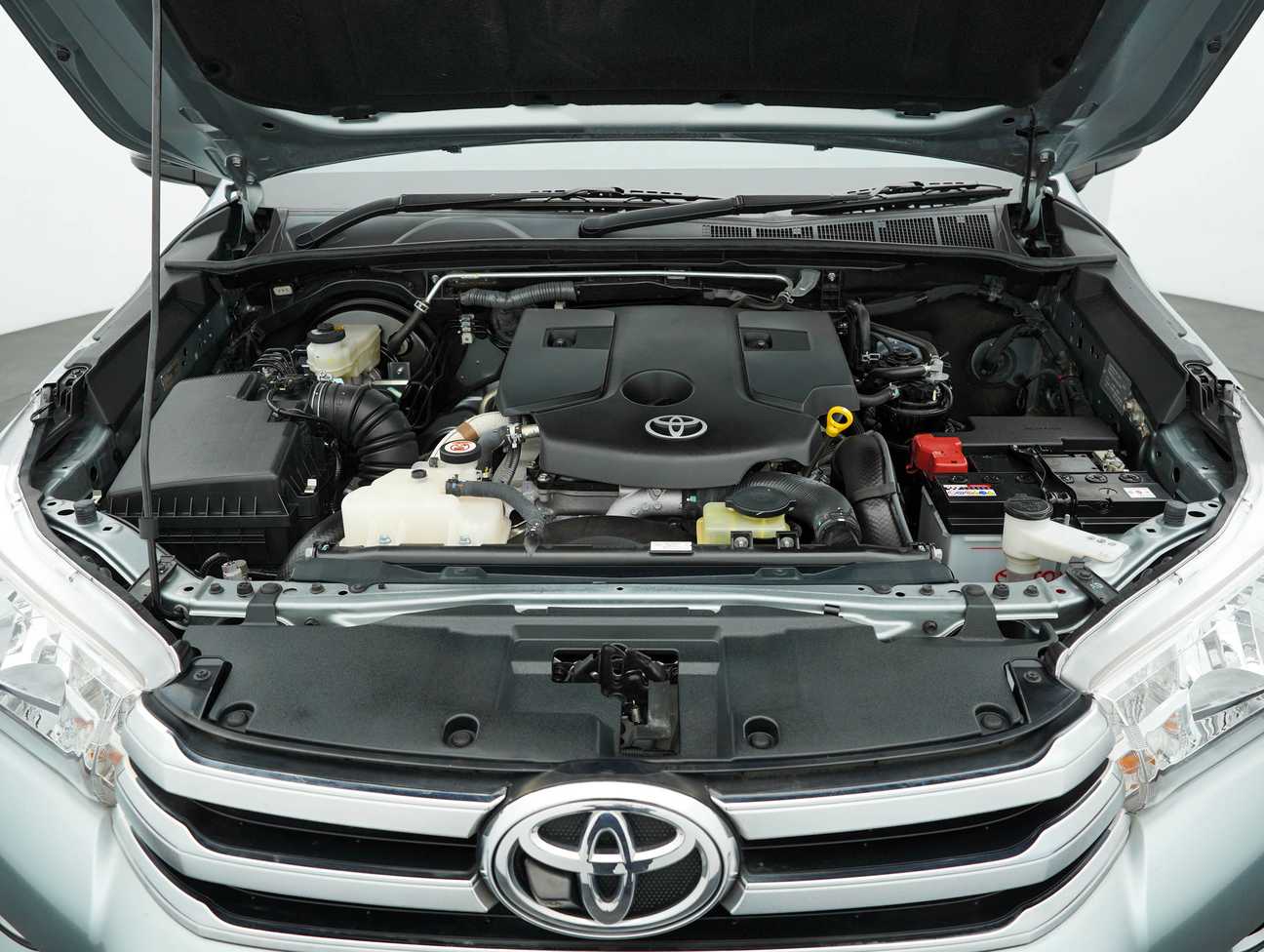 terpakai 2020 Toyota HILUX DOUBLE CAB G 4X4 2.4