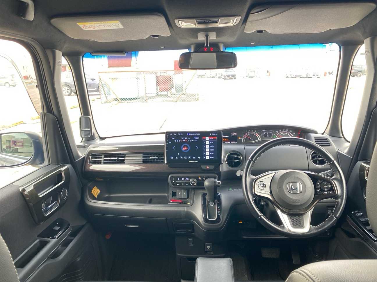 terpakai 2018 Honda N-Box Custom G EX 0.7