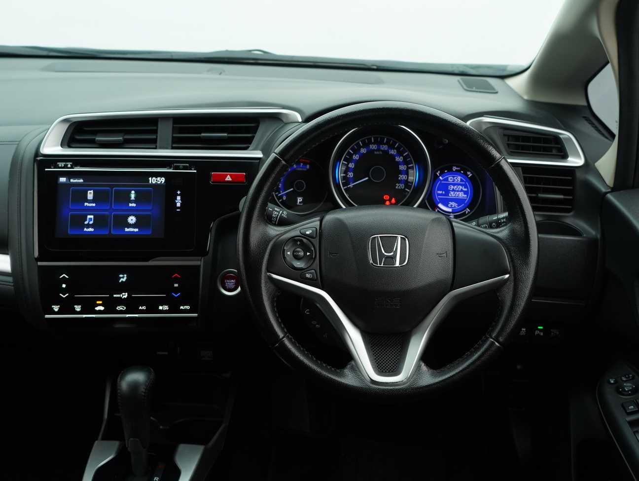 used 2017 Honda Jazz V 1.5