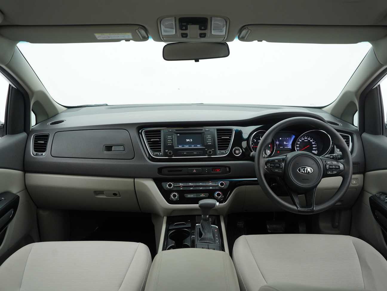 terpakai 2017 Kia Grand Carnival CRDi 2.2