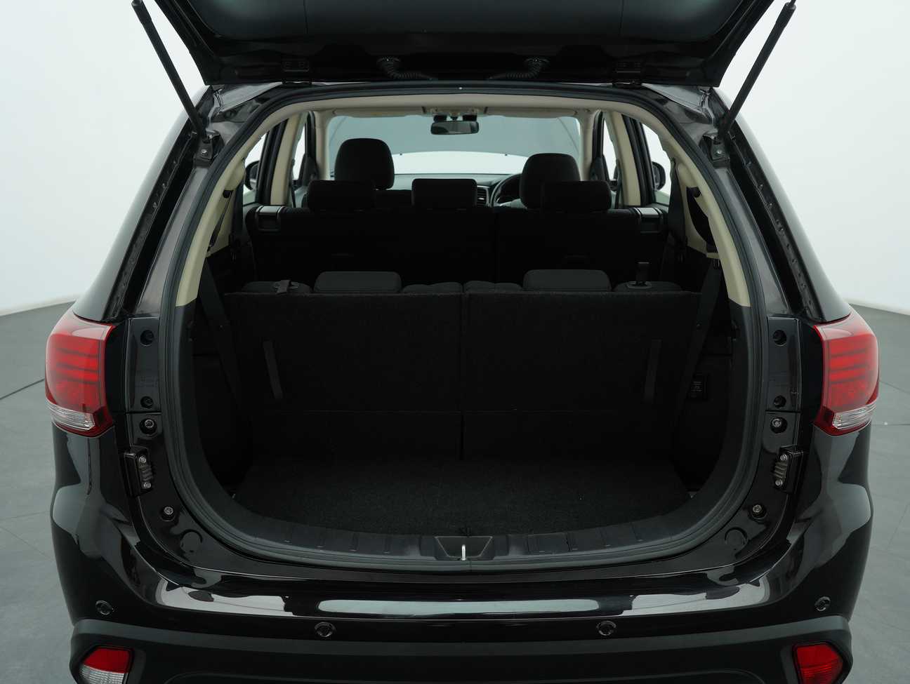 used 2017 Mitsubishi Outlander  2.0