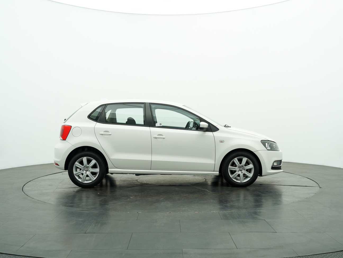 used 2015 Volkswagen Polo  1.6