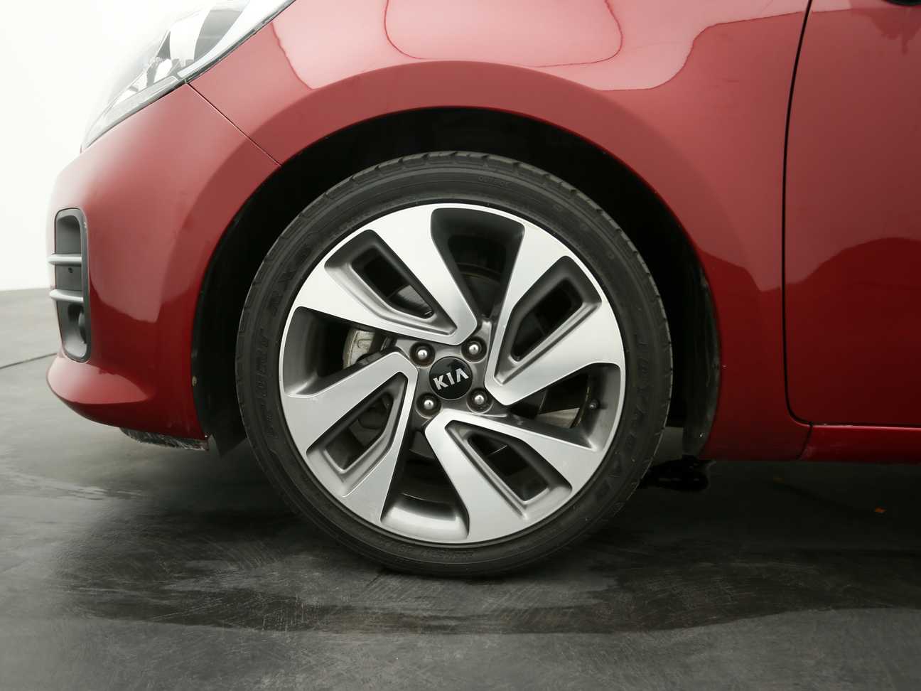 terpakai 2016 Kia RIO UB 1.4