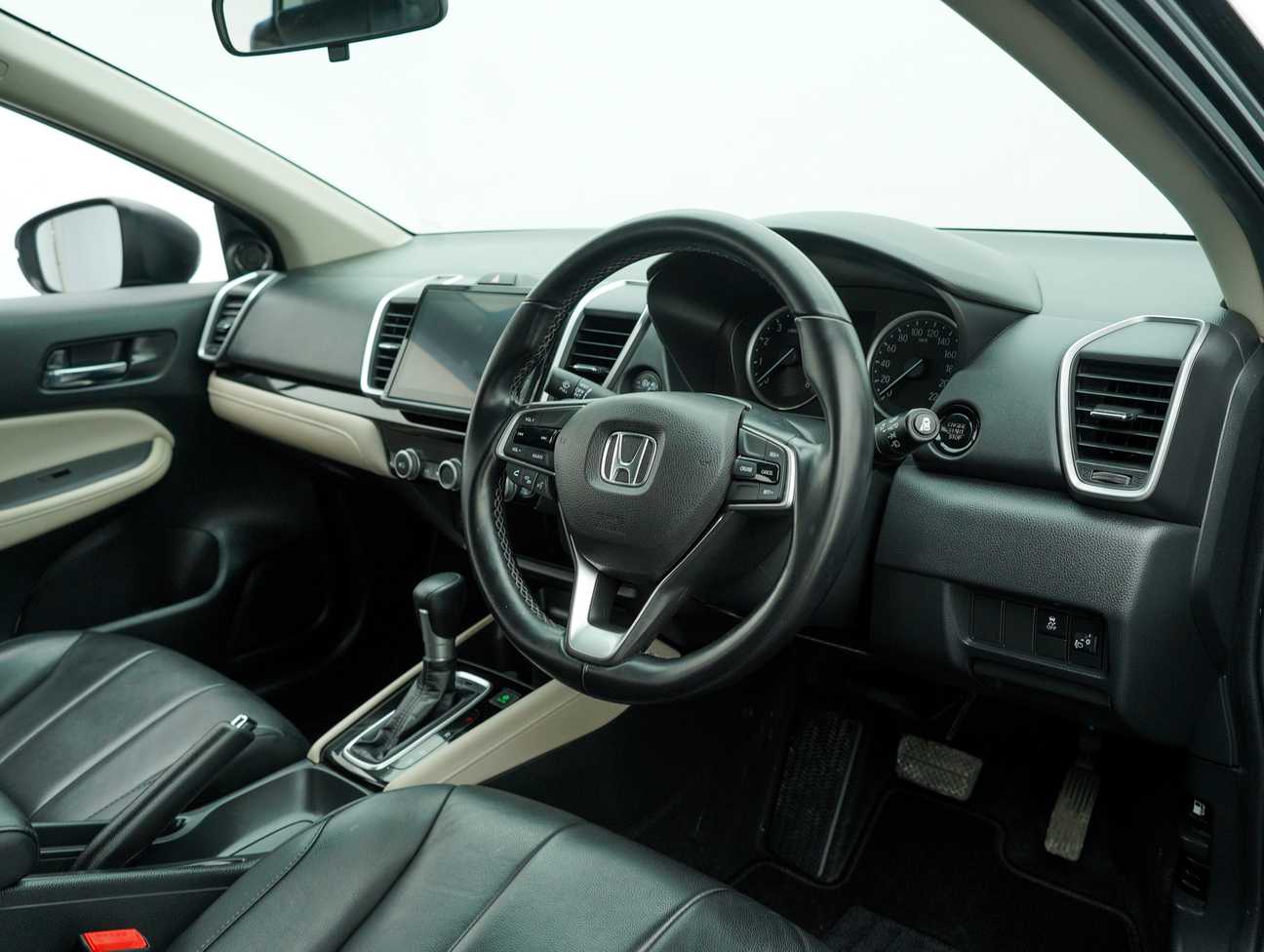 terpakai 2022 Honda City V 1.5