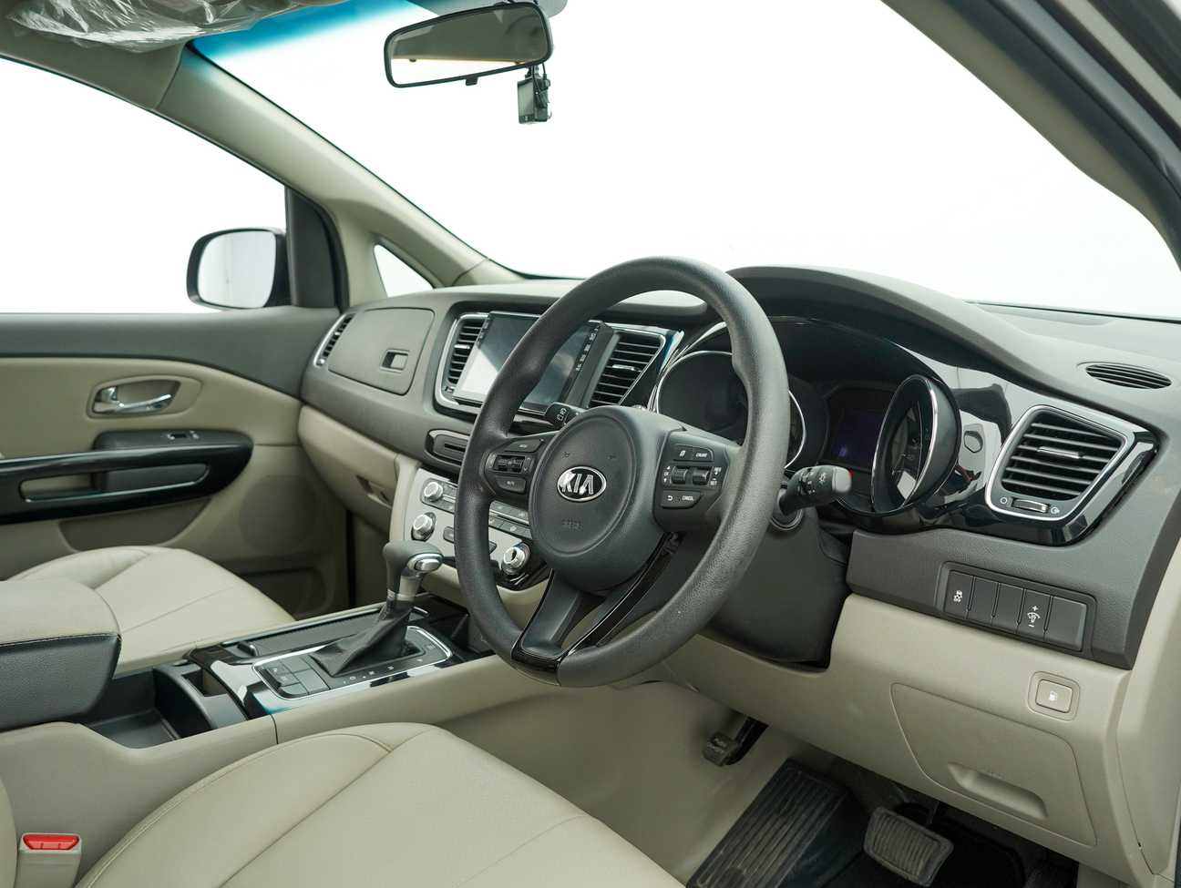 used 2017 Kia Grand Carnival CRDi 2.2