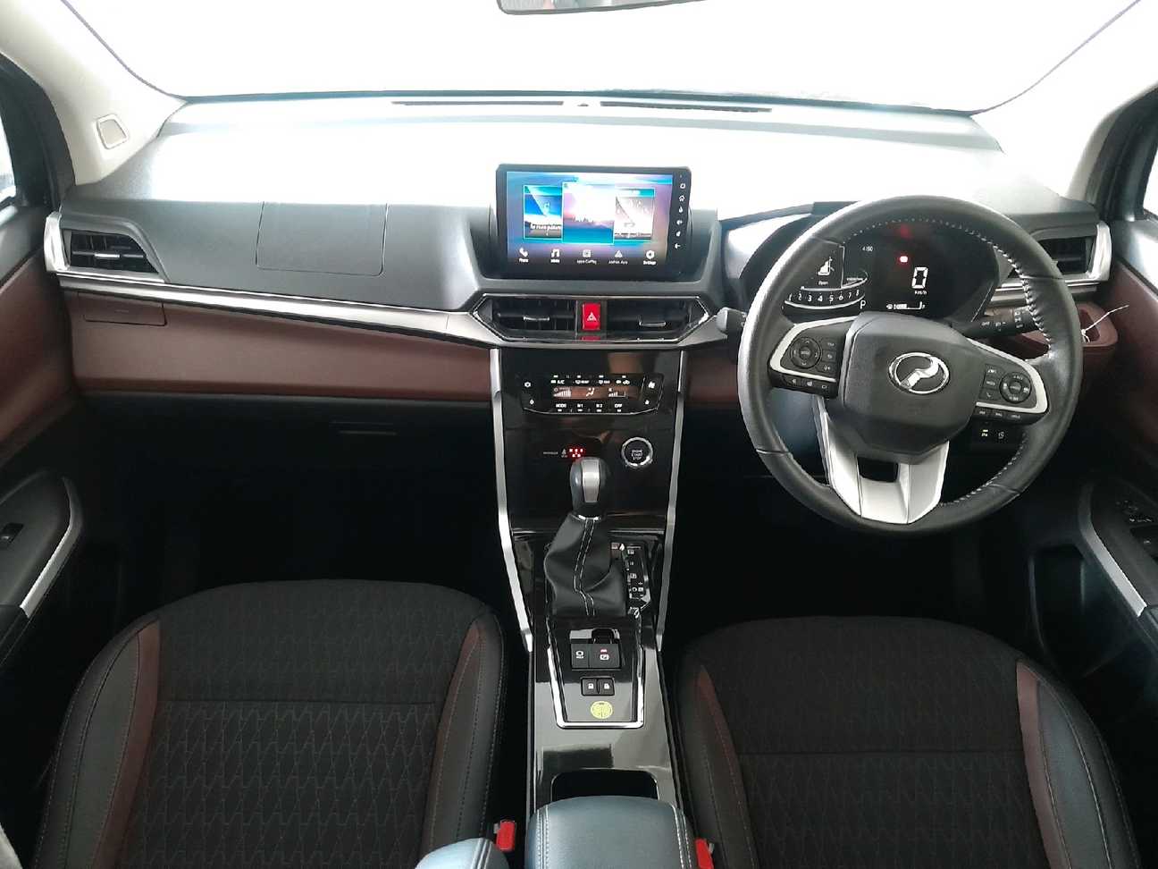 used 2023 Perodua Alza AV 1.5