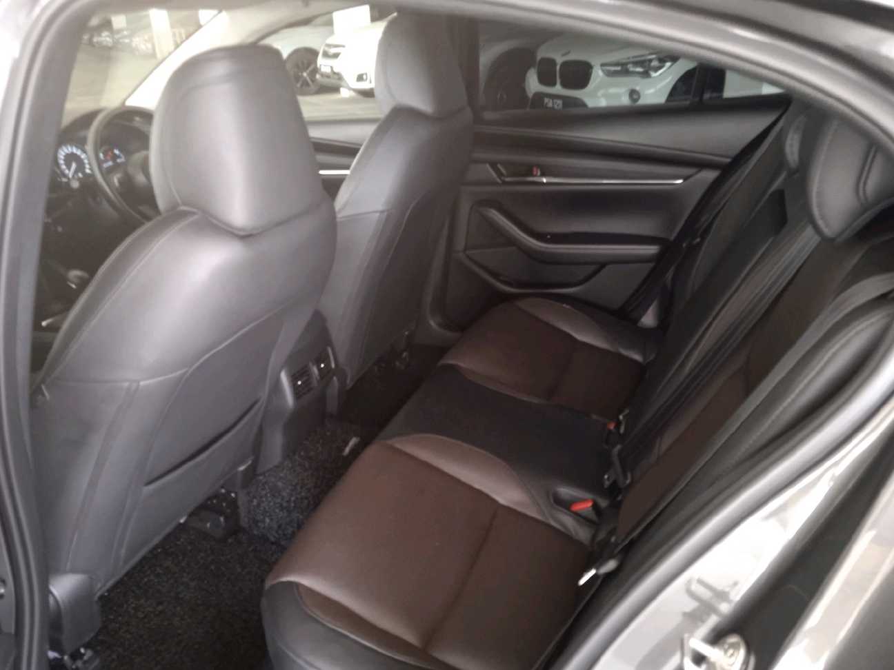 used 2024 Mazda 3 SKYACTIV-G High Plus 2.0