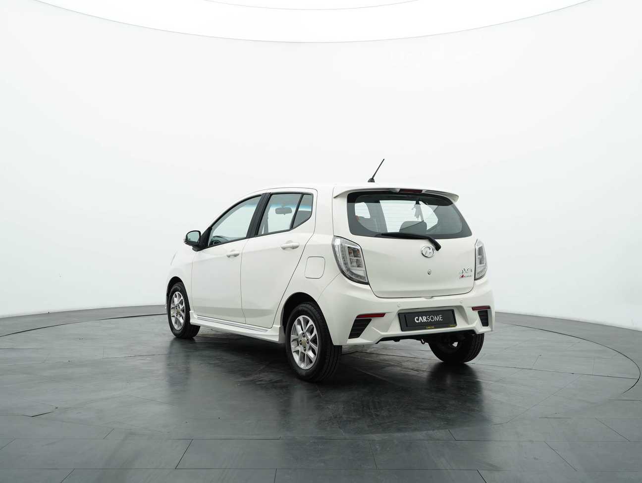 terpakai 2014 Perodua AXIA Advance 1.0