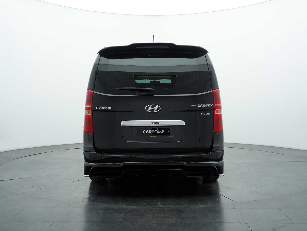 used 2021 Hyundai Grand Starex Executive Plus 2.5