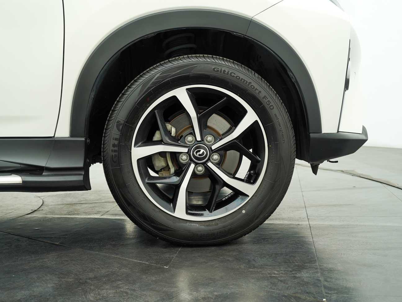 used 2020 Perodua Aruz AV 1.5