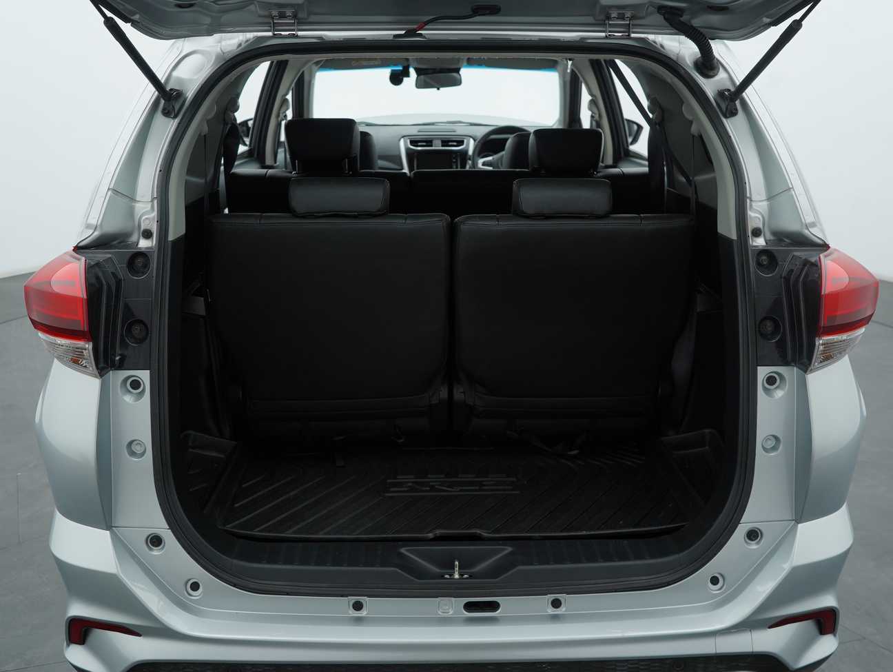 terpakai 2020 Perodua Aruz AV 1.5