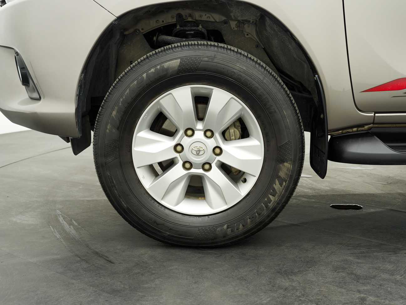 used 2020 Toyota Hilux G Dual Cab 2.4