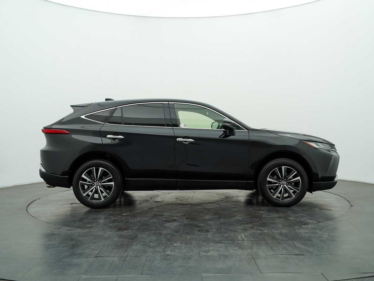 terpakai 2020 Toyota Harrier  2.0