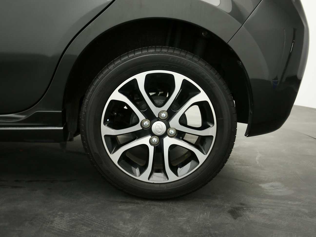 terpakai 2021 Perodua MYVI AV 1.5