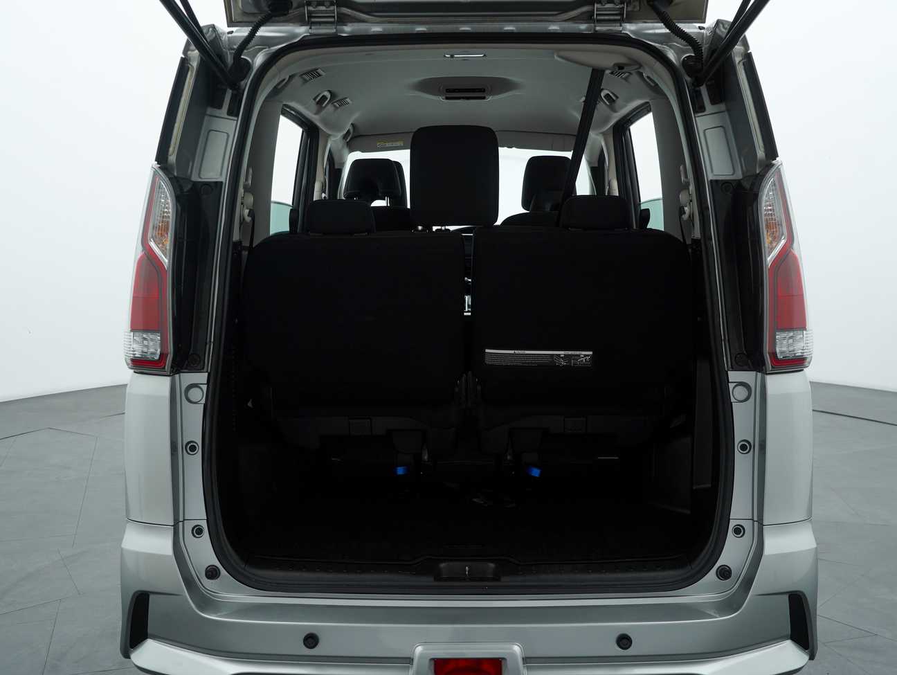 terpakai 2019 Nissan Serena S-Hybrid High-Way Star 2.0