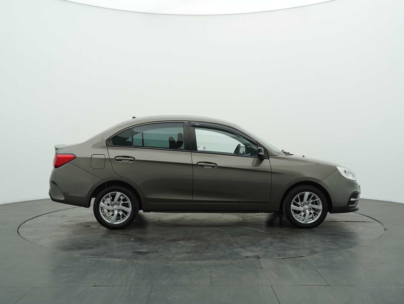 terpakai 2022 Proton Saga Premium 1.3
