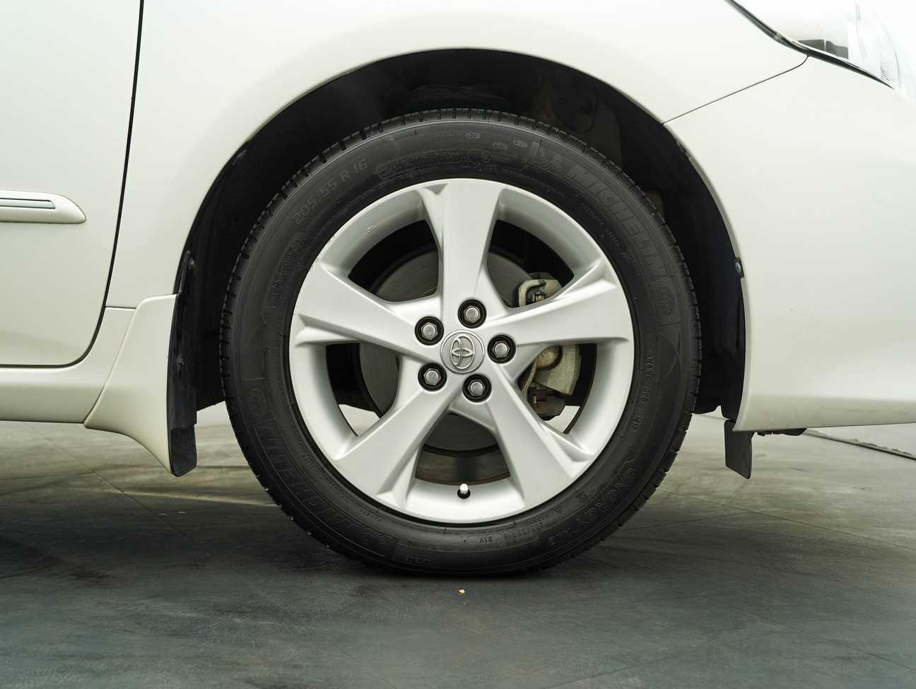 used 2012 Toyota Corolla Altis G 1.8