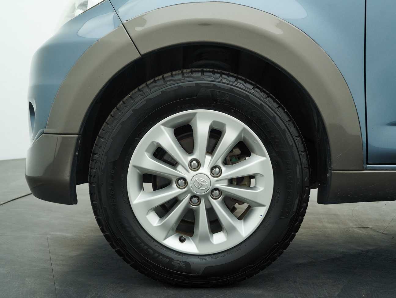 used 2011 Toyota Rush S 1.5