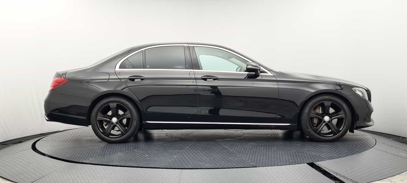 used 2016 Mercedes-Benz E 200 2.0